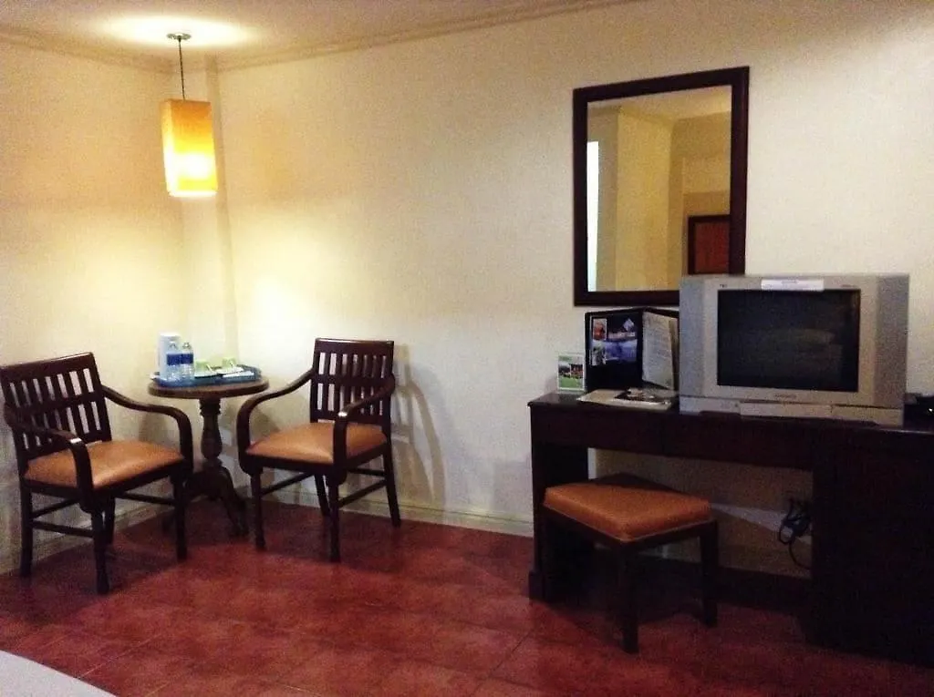 Crown Regency Residences Davao City Hotel